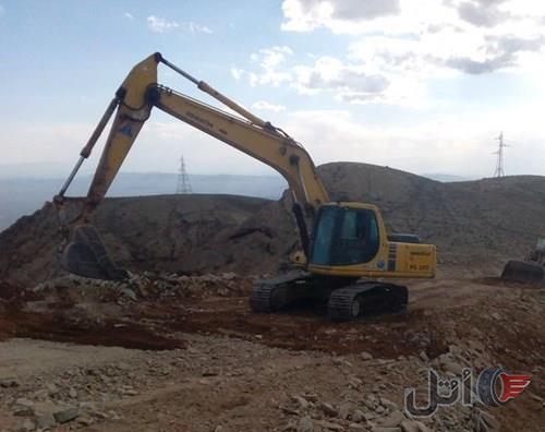 بیل مکانیکی مینی بیل پیکور