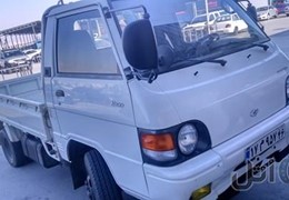 وانت هیوندای H100