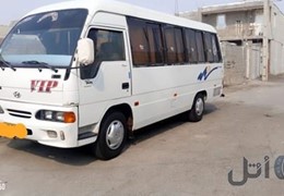 یه مینی بوس هیوندا مدل90