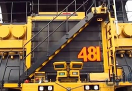 دامپتراک CAT 793f