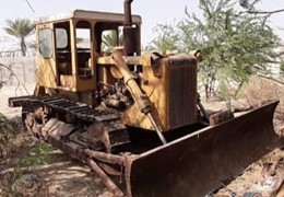 بلدوزر D5 کاترپیلار