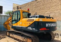 بیل هیوندا ۲۲۰ خط ۹