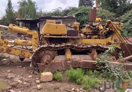بلدوزر D9