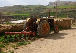 تراکتور رومانی مدل 60و تریلی بزرگ و گاواهن
