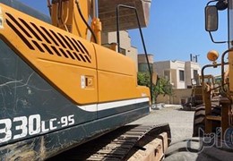 بیل مکانیکی هیوندا 330 مدل 2014
