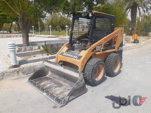 مینی لودر کاترپیلار 226b